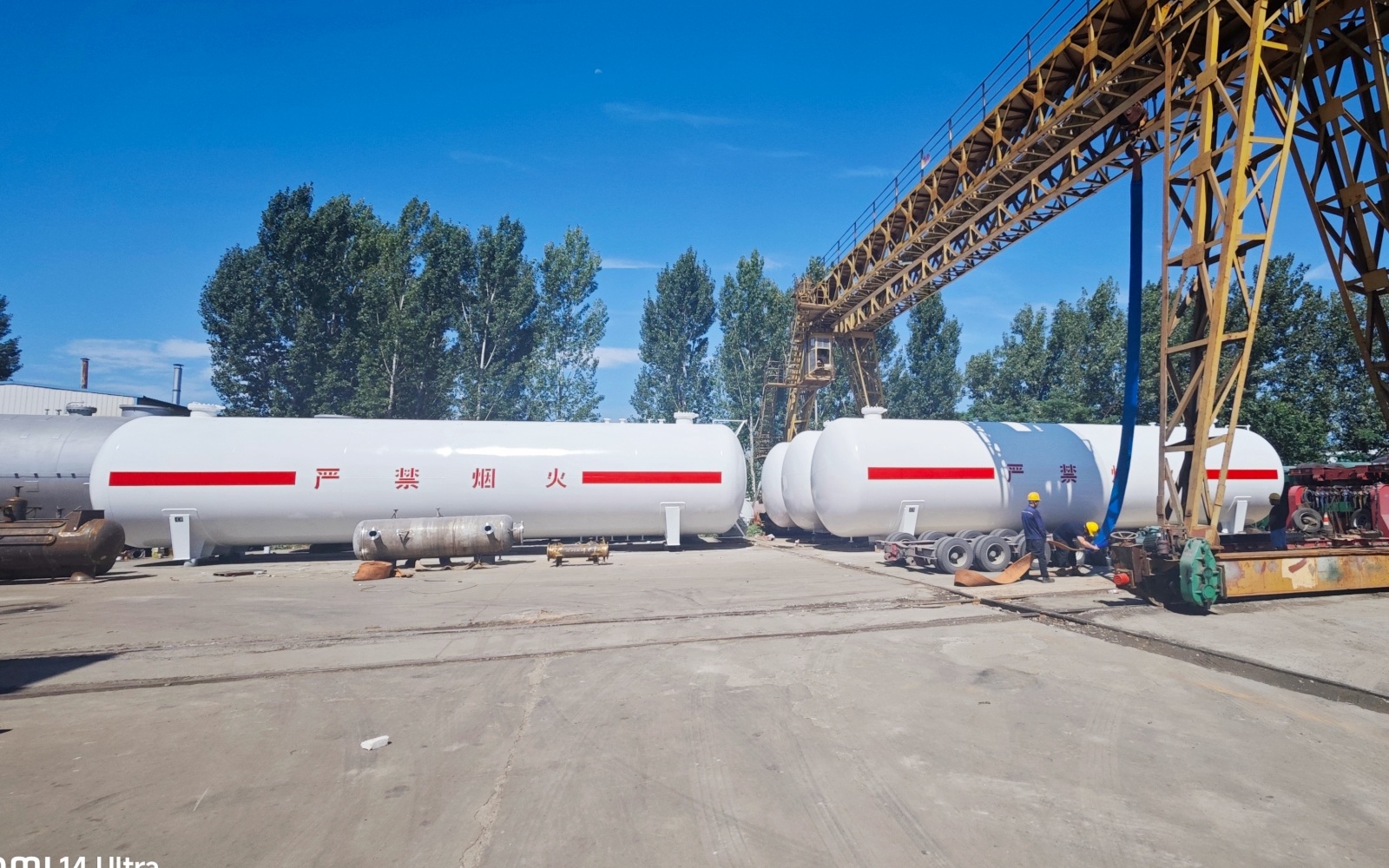 儲罐容器_壓力容器_低溫儲罐_菏澤花王壓力容器